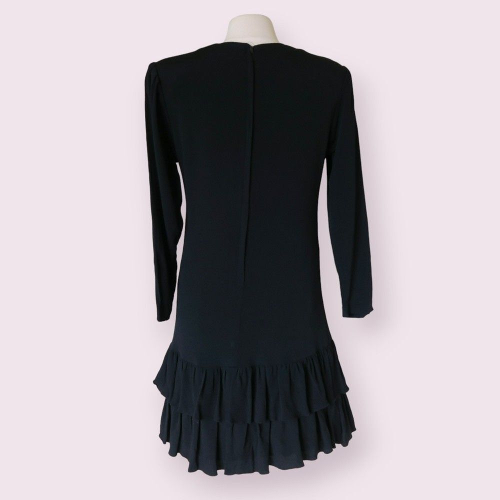 Elegant Black Long Sleeve Dress - Picture 3 of 10